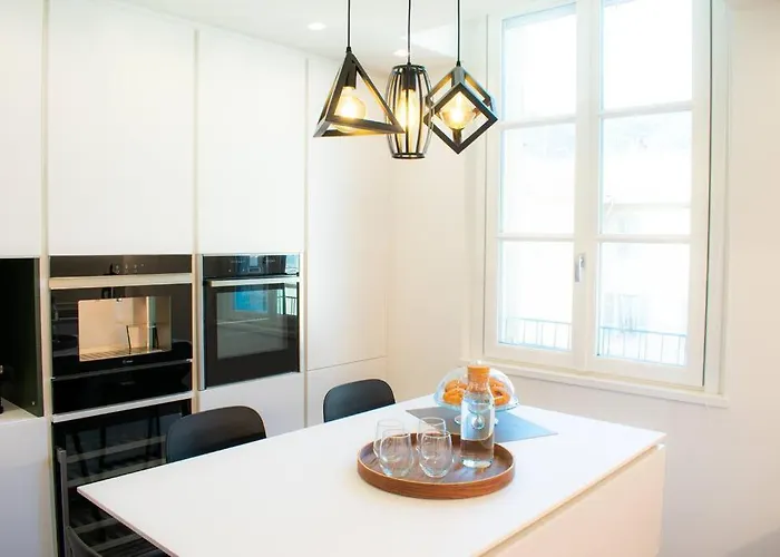 Eleganza Nel Cuore Di Apartamento Como