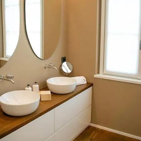 Eleganza Nel Cuore Di Apartamento Como